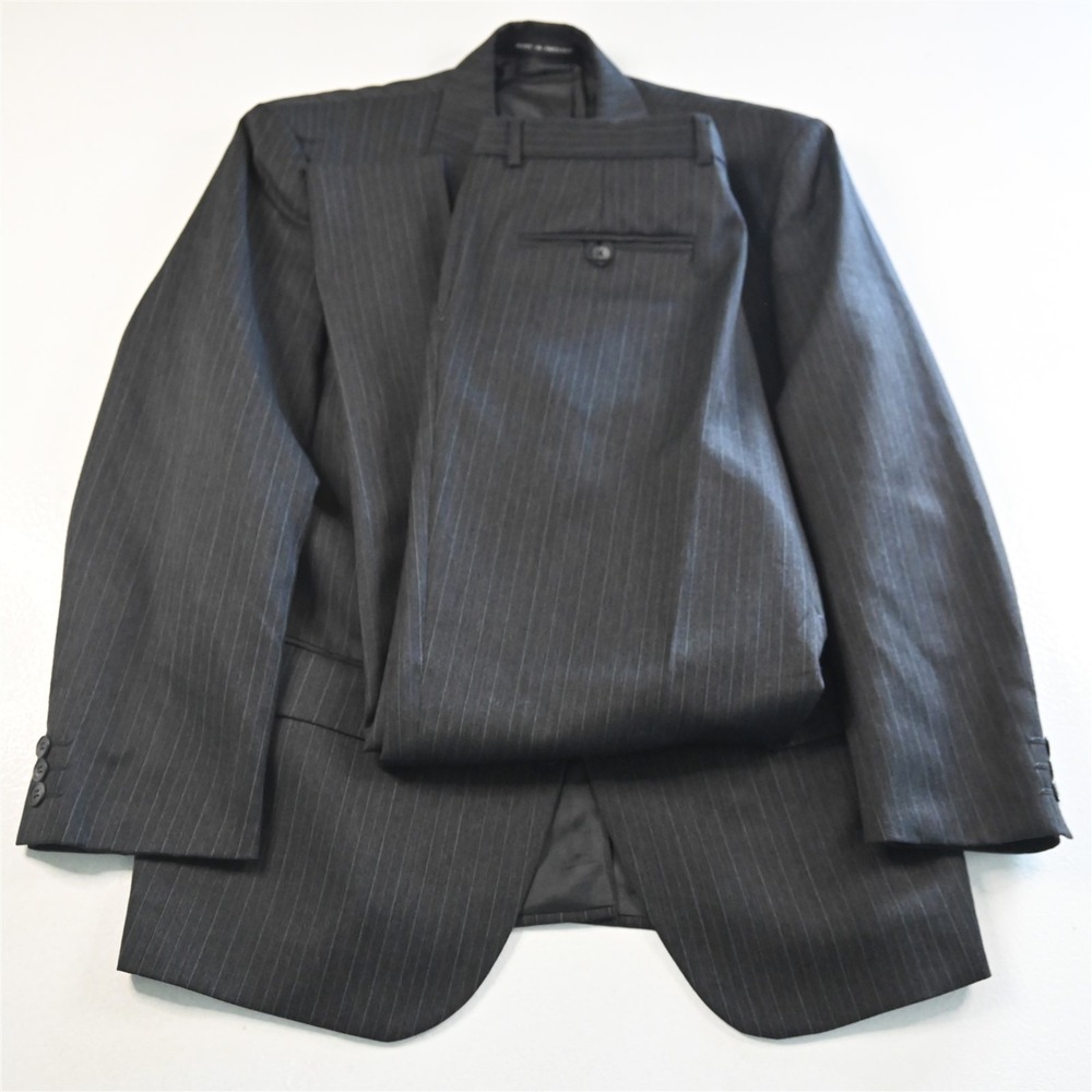 Alexandre 40S 33x30 Gray Striped Super Fine Trevira‎ Mens Jacket Pants Suit